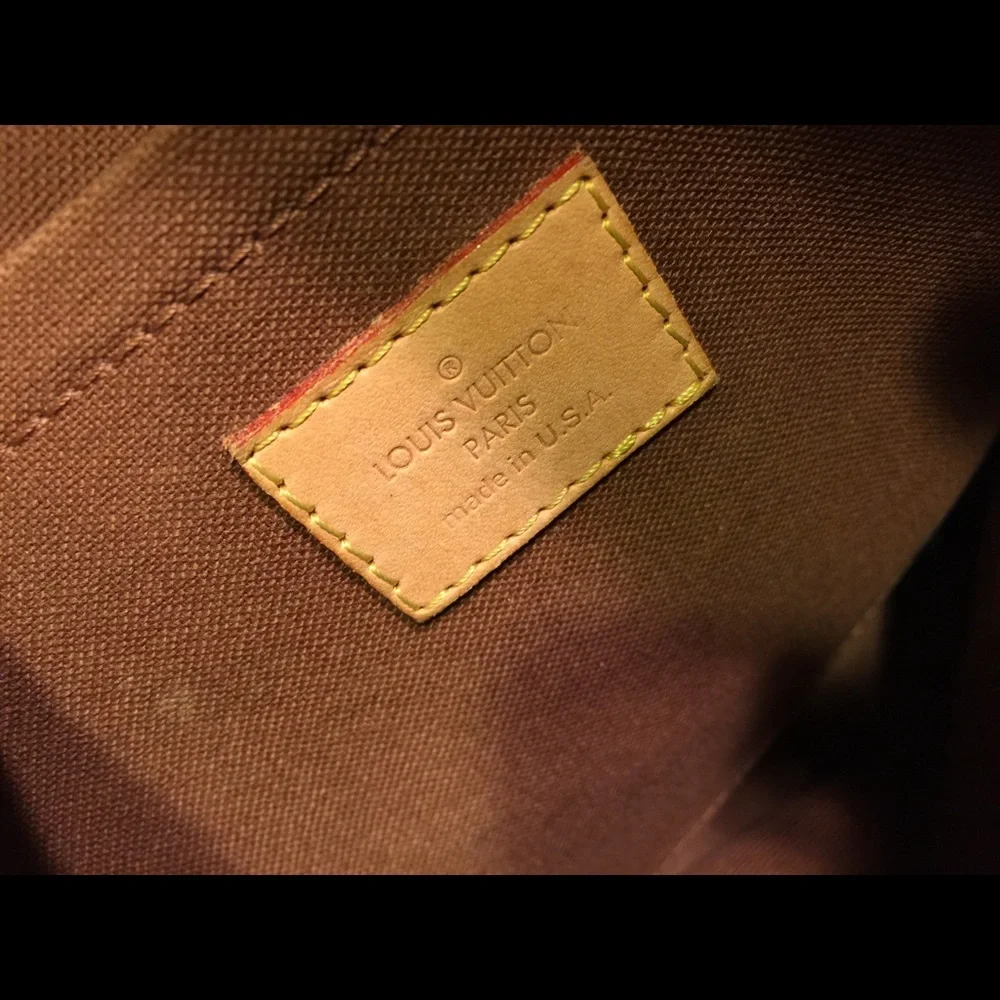 Louis Vuitton Brown Monogram Canvas Shoulder Bag with Tan Trim - Picture 6 of 8